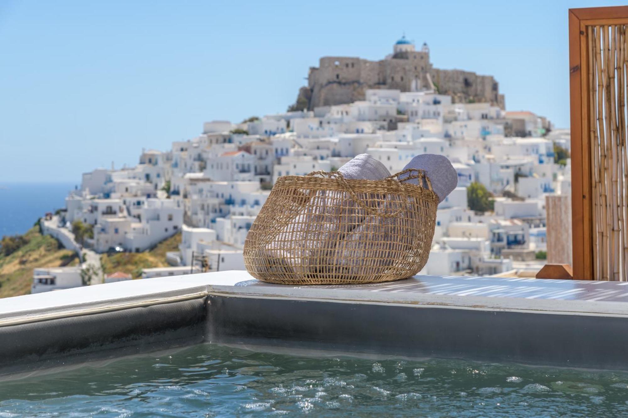Oneiro Luxury Suites-Adults Only Astypalaia Exterior photo