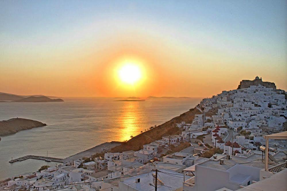 Oneiro Luxury Suites-Adults Only Astypalaia Exterior photo